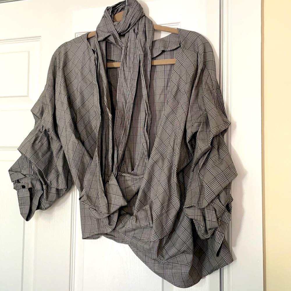 Zara wrap top with bustle sleeve